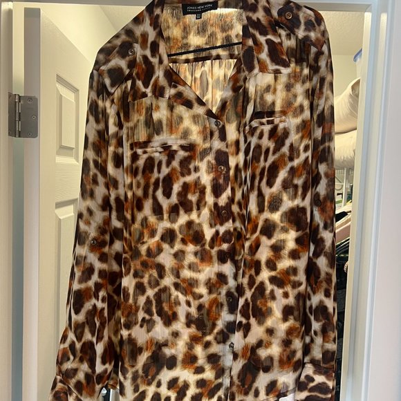 Jones New York Brown Leopard Print Sheer Long-Sleeve Button-Up Blouse! - Picture 5 of 6